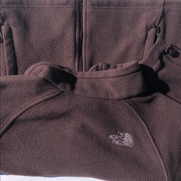 BUNDLE: North Face Zip Up Fleece and Eddie Bauer Quarter Zip Fleece both Mediums - Picture 3 of 6